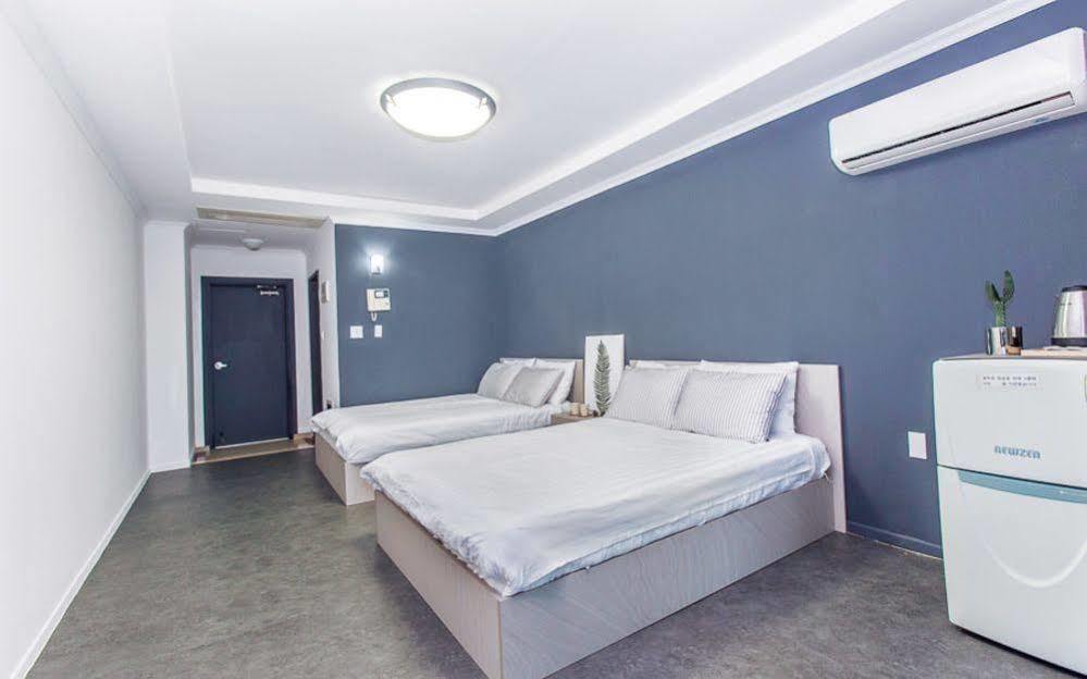Maniju Pension Oedo-dong ภายนอก รูปภาพ